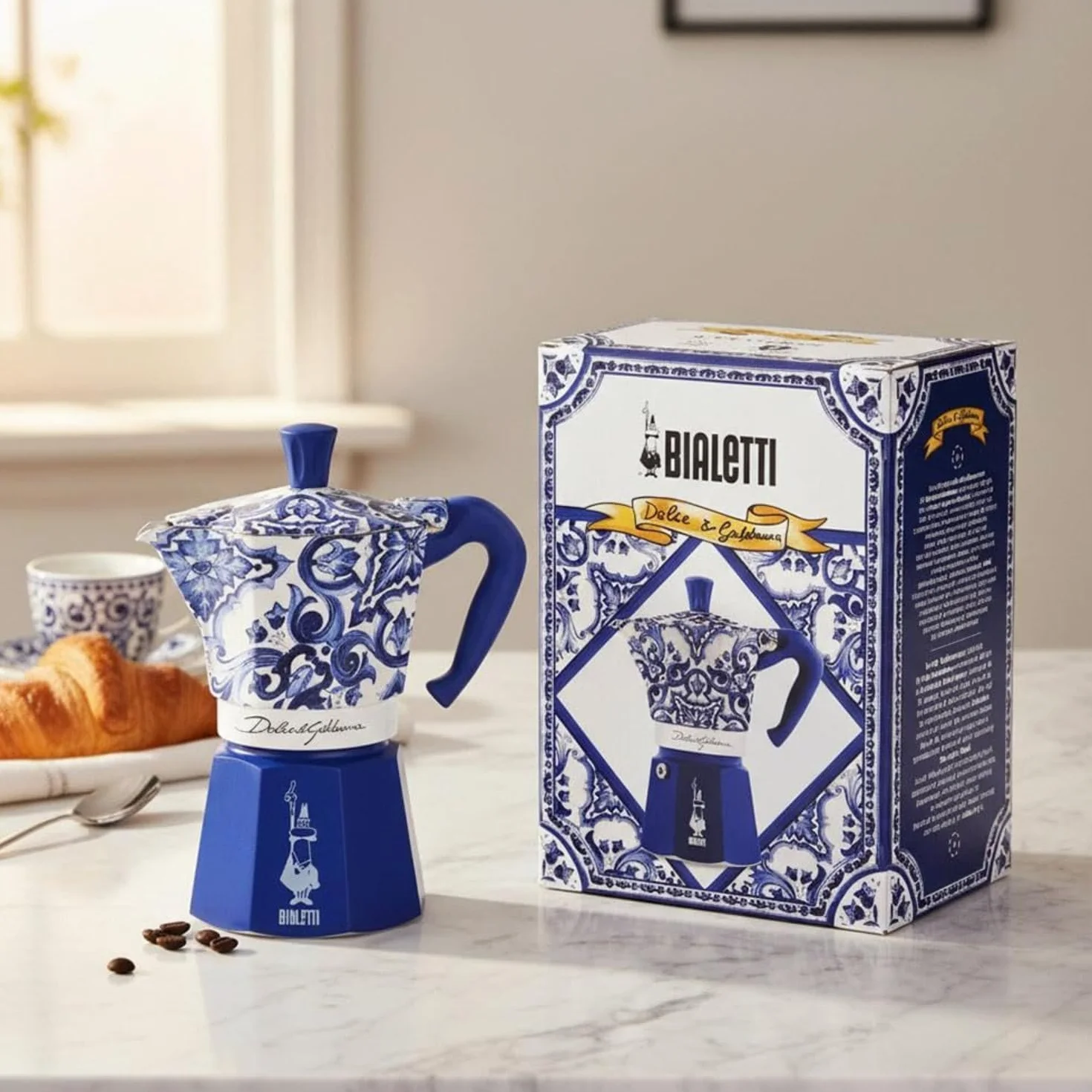 Bialetti Dolce & Gabbana Mocha Express Blue Mediterraneo na 3 filiżanki, Direct Fire (ekspres do kawy, ekspres do espresso)