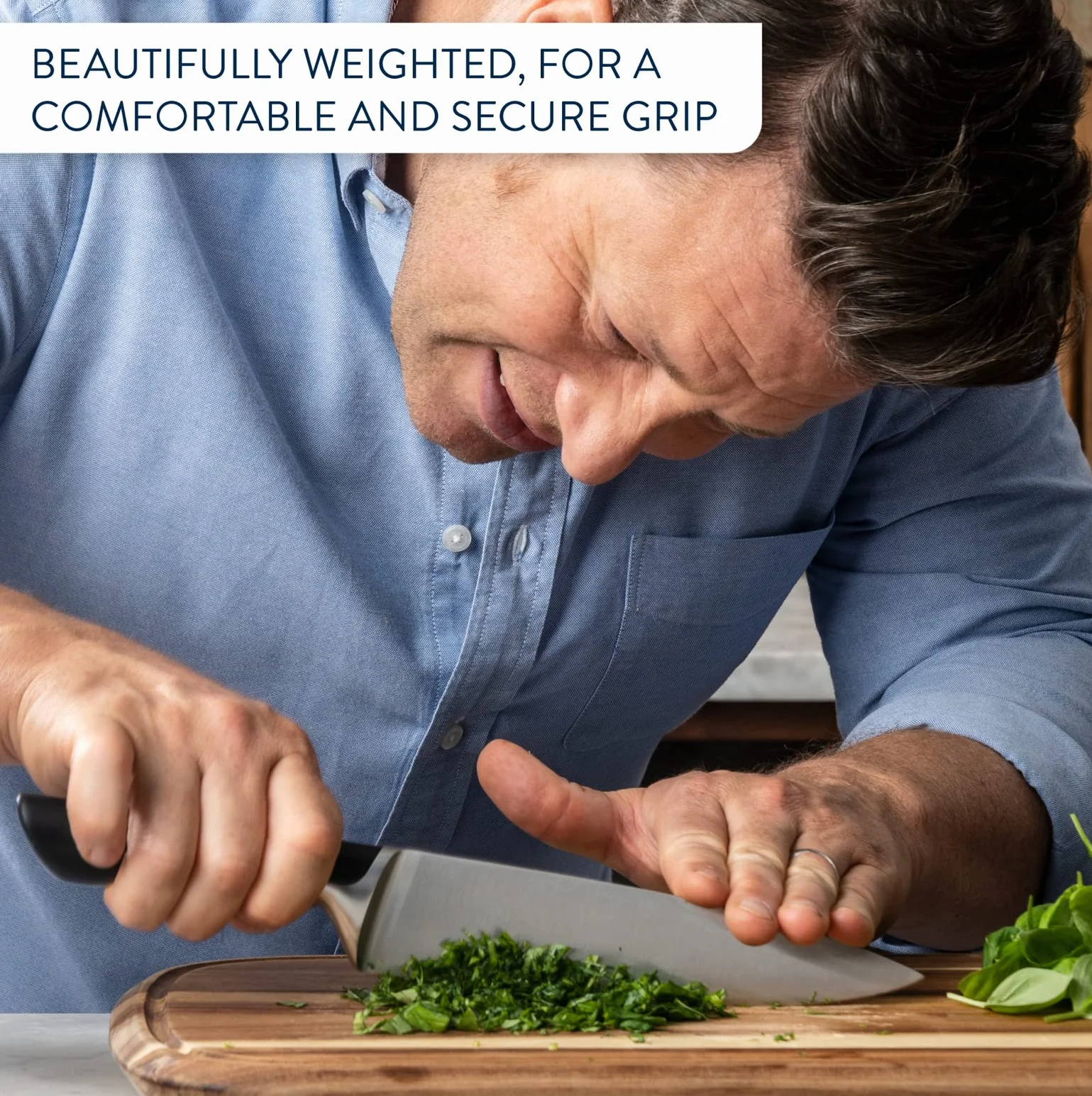 Tefal K267S656 Jamie Oliver, 7-częściowy blok na noże, 6 noży kuchennych + drewniany blok na noże, wysoka wydajność cięcia, niepowtarzalne wzornictwo, wytrzymałe i trwałe ostrza, brązowy/czarny