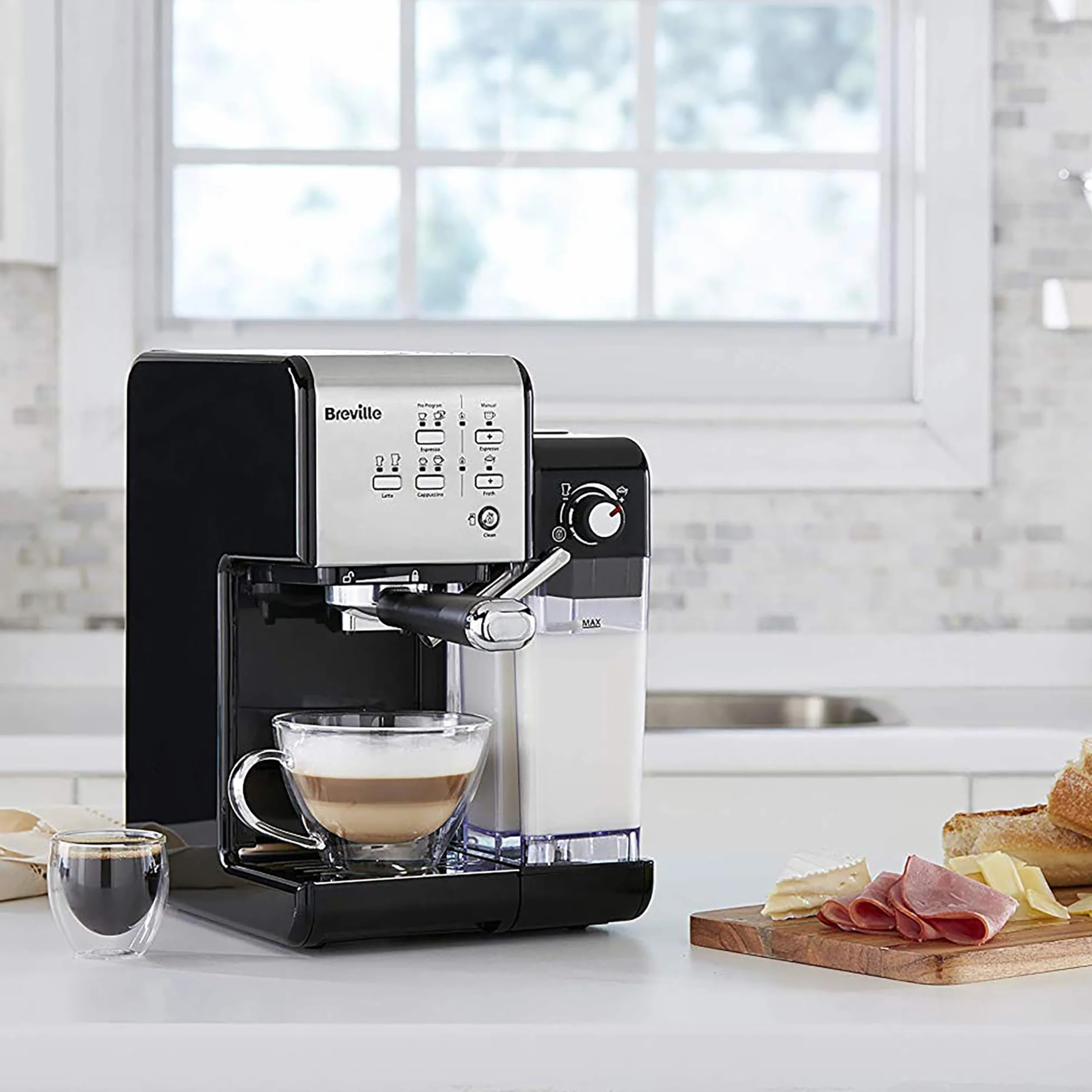 Breville Ekspres do kawy Kolbowy PrimaLatte II VCF108X, 19 Bar, Zintegrowany automatyczny spieniacz do mleka, wyjmowany pojemnik na mleko, Srebrny