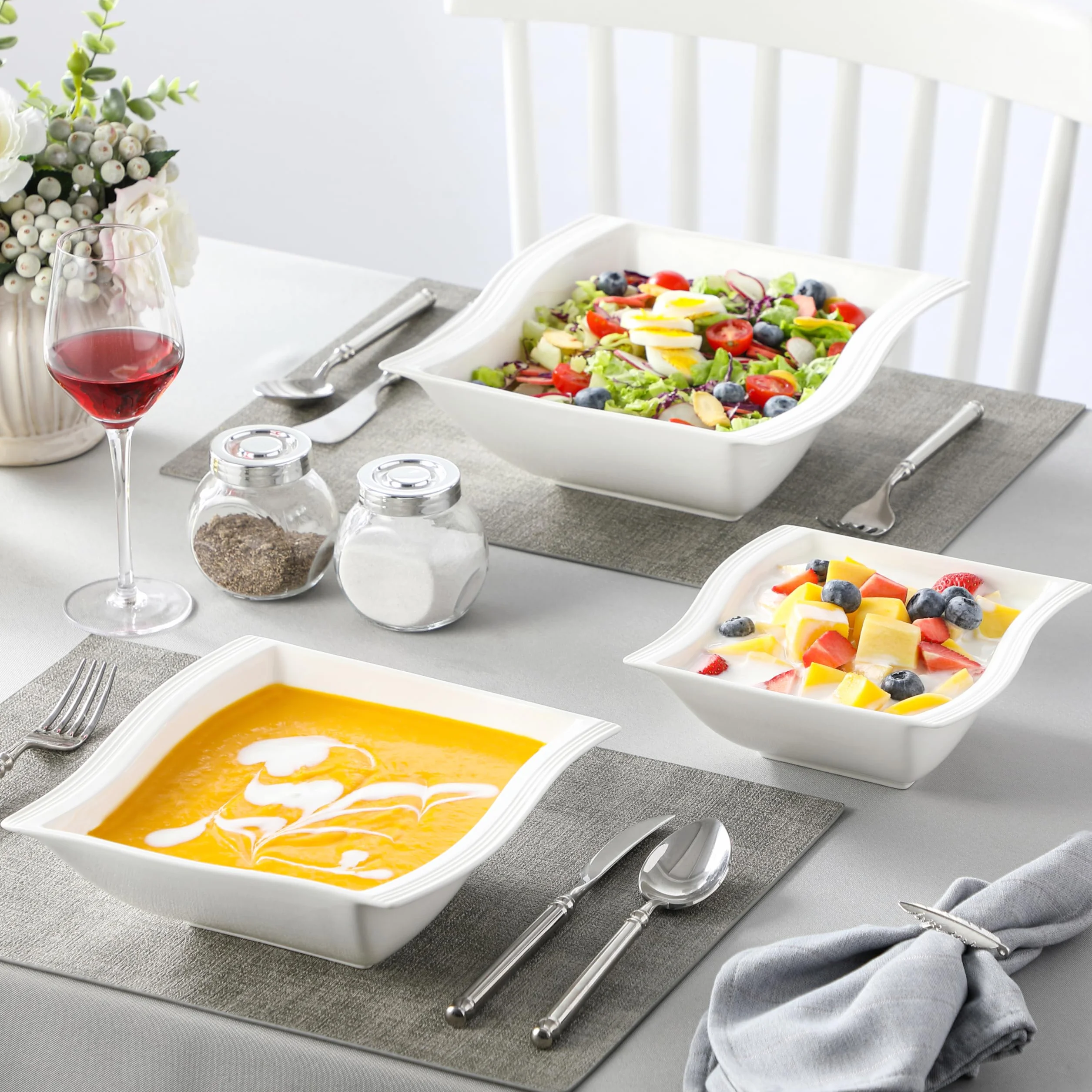 MALACASA Seria Flora – 3-częściowy zestaw porcelanowych misek w kolorze kości słoniowej z 1 kwadratową miską 18 cm, 1 kwadratową miską 21,5 cm i 1 kwadratową miską 25 cm