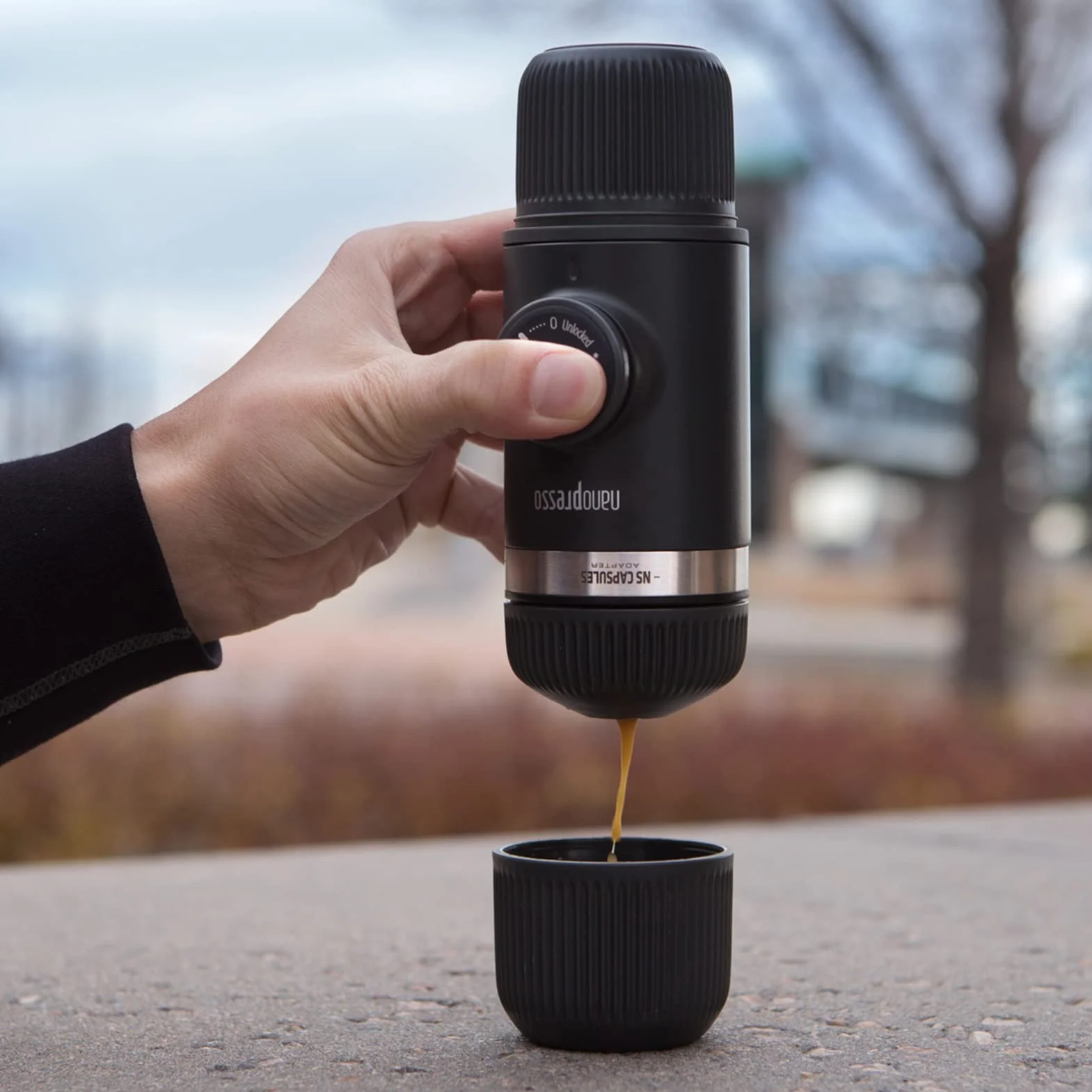WACACO Przenośny ekspres do kawy Nanopresso w zestawie z NS Adapter, Kompatybilny z kapsułkami NS i kawą mieloną, Zestaw ręcznego ekspresu do kawy, Idealny na kemping