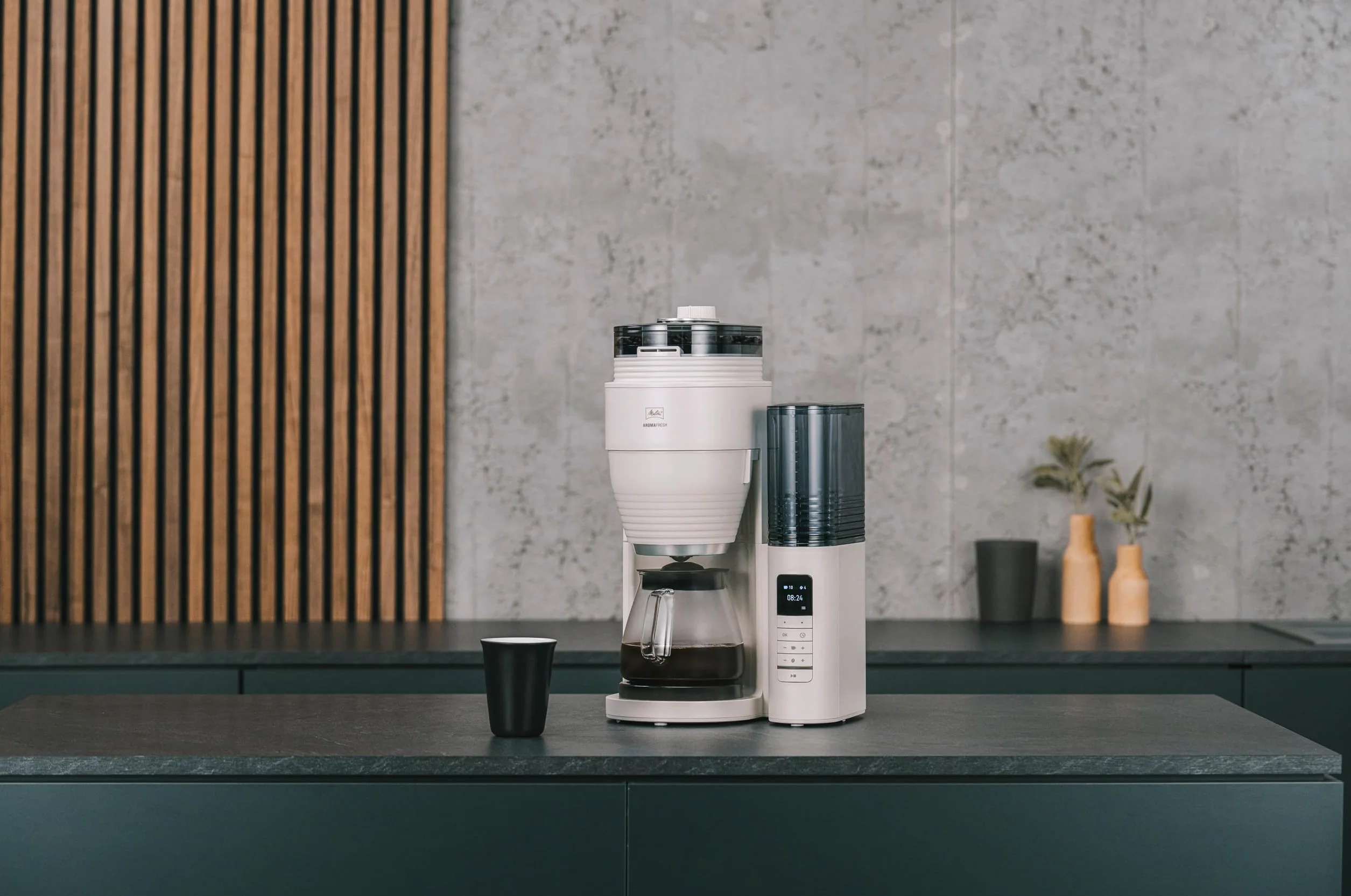 Melitta AromaFresh Pro X – ekspres do kawy z młynkiem, przelewowy ekspres do kawy ze szklanym dzbankiem i wyjmowanym zbiornikiem na wodę, na maks. 10 filiżanek kawy, kolor ciepły szary