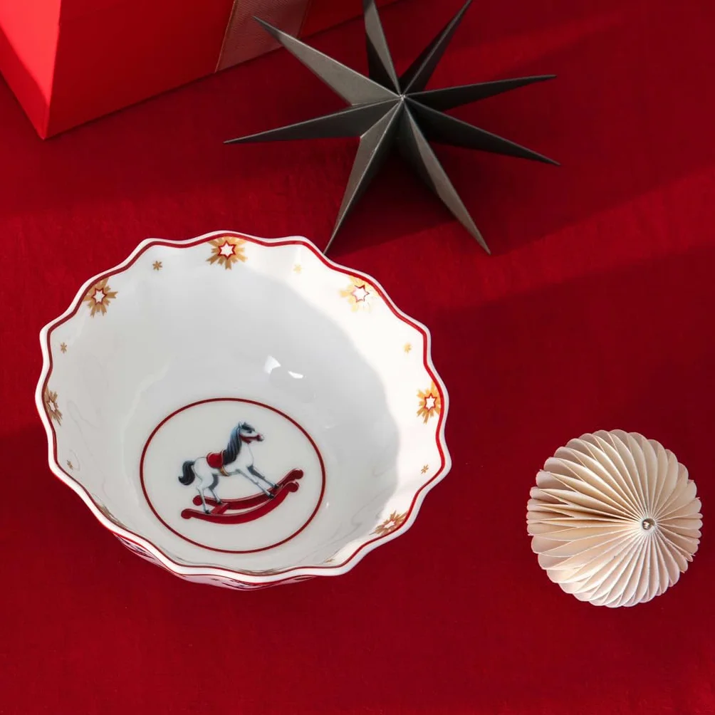 Villeroy & Boch - Toy's Delight zestaw śniadaniowy dla 2 os. konik na biegunach 6-cz. kolorowy, Boże Narodzenie, komplet naczyń z talerzami śniadaniowymi, filiżankami i miskami, porcelana Premium