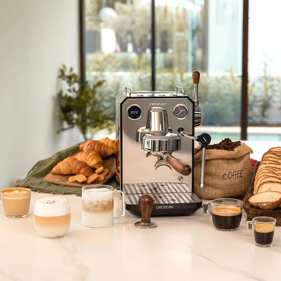 Cecotec Ekspres do kawy Barista Baristeo Intima, profesjonalny ekspres do kawy Barista, system wstępnego parzenia, pompa 15 bar, łatwe napełnianie, zbiornik na wodę 1,7 l i podgrzewacz do filiżanek